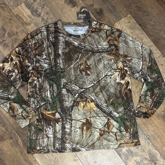REDHEAD Realtree Xtra Camo Long Sleeve Shirt, Size XL, NWT - Picture 1 of 4